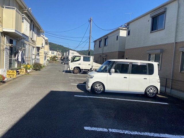 24/26 駐車場