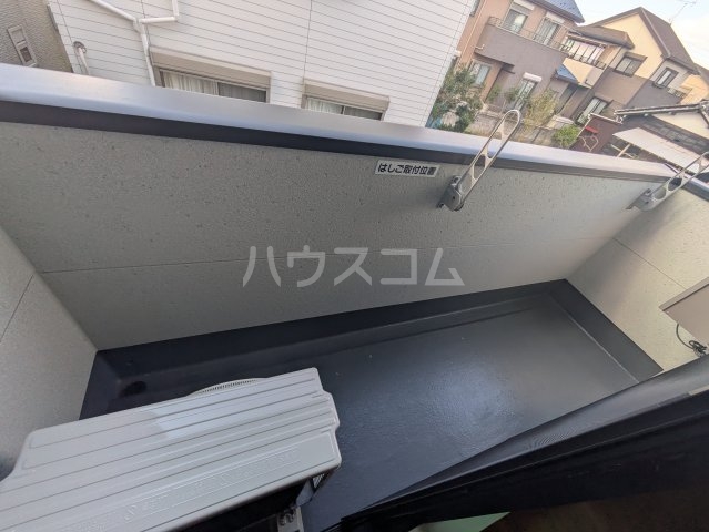 23/30 バルコニー