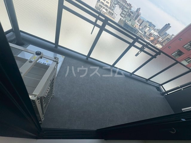 19/30 バルコニー