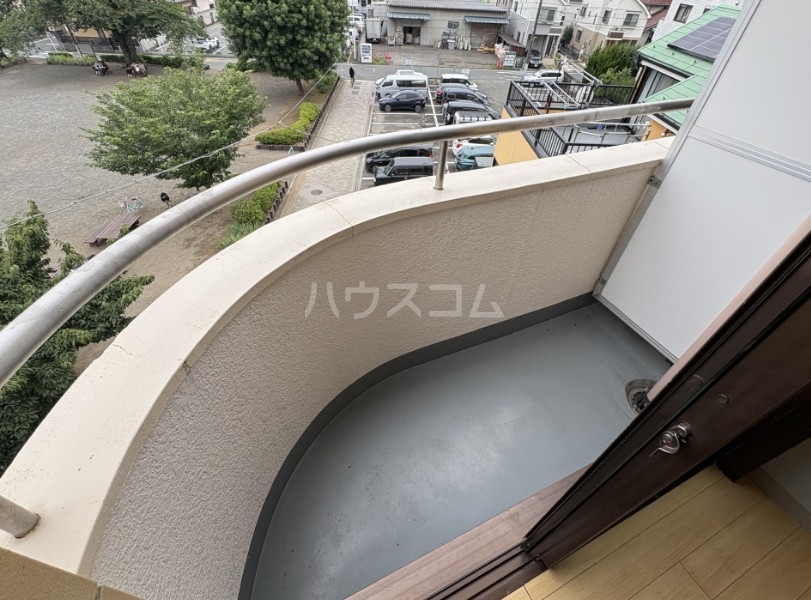 13/27 バルコニー