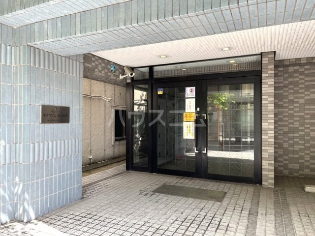 13/14 エントランス