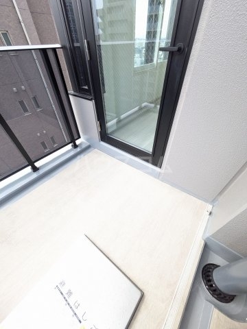 23/30 バルコニー