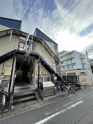 2/25 外観