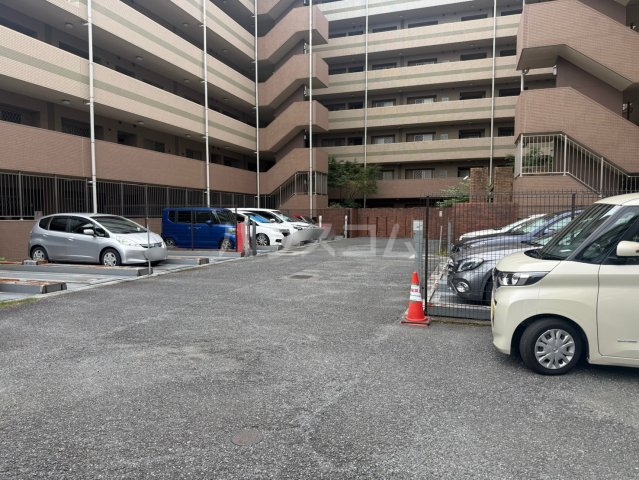 3/5 駐車場