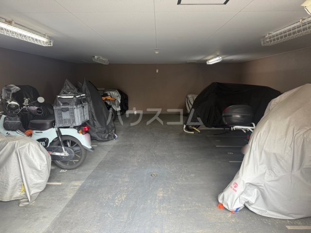 4/5 駐車場