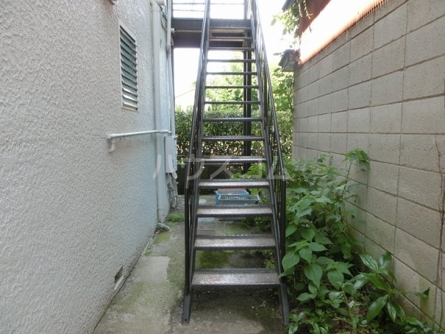 15/25 エントランス