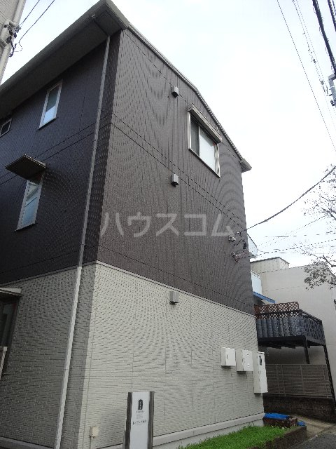 2/30 外観