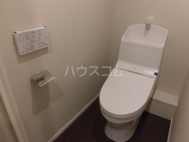 13/30 トイレ