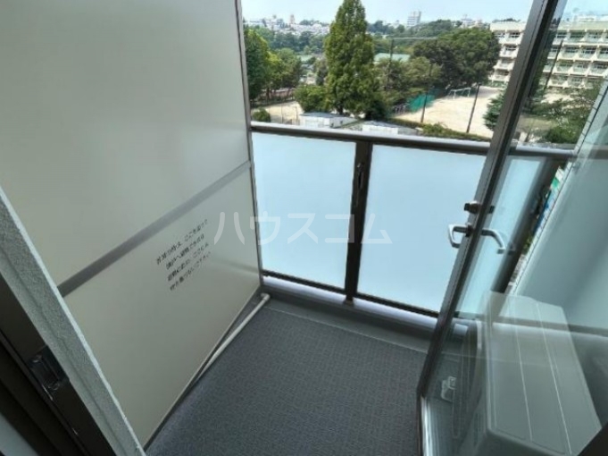 16/22 バルコニー