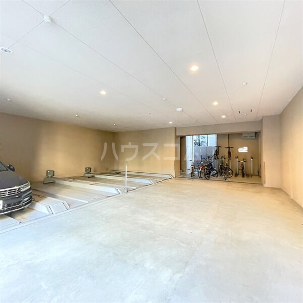 17/22 駐車場