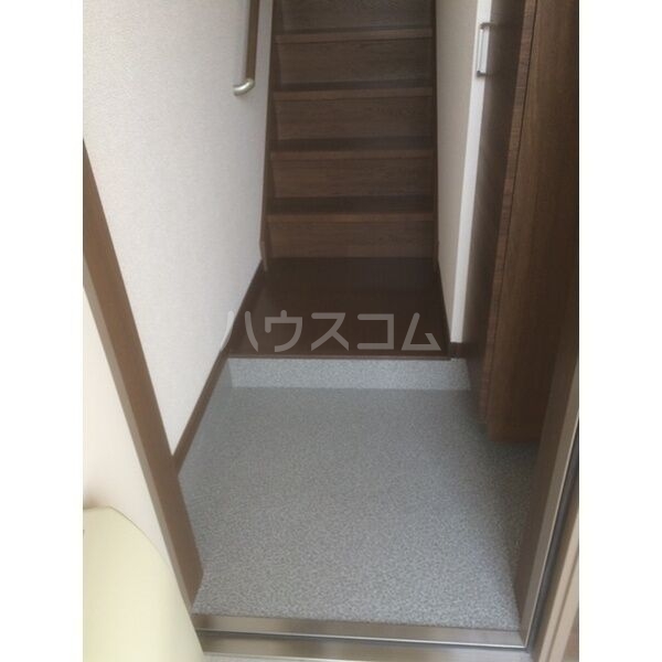 5/23 玄関