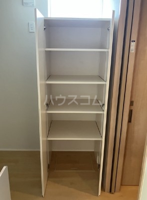 13/30 収納