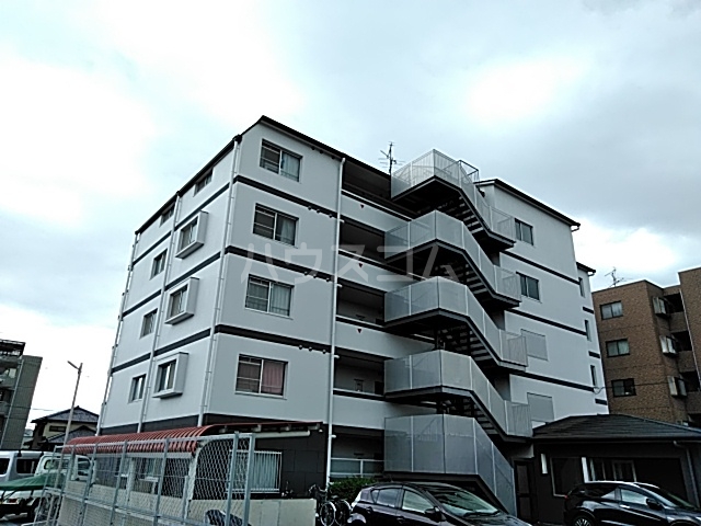 2/30 外観