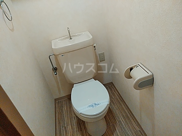 18/30 トイレ