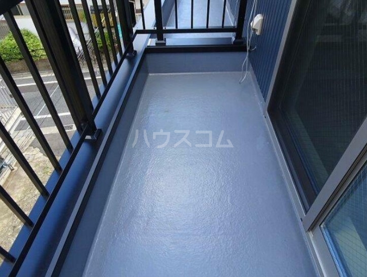 13/22 バルコニー