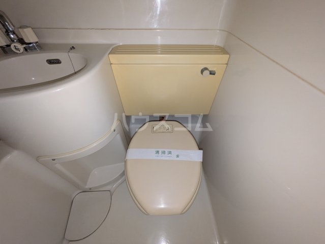 13/30 トイレ