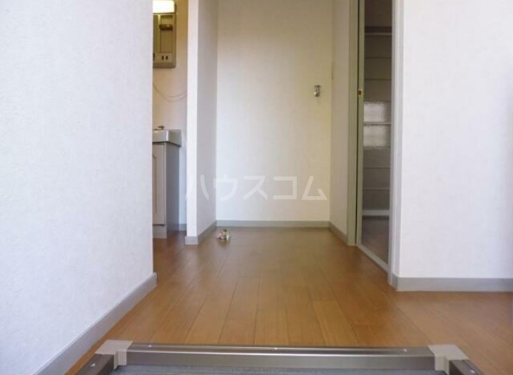 17/30 玄関