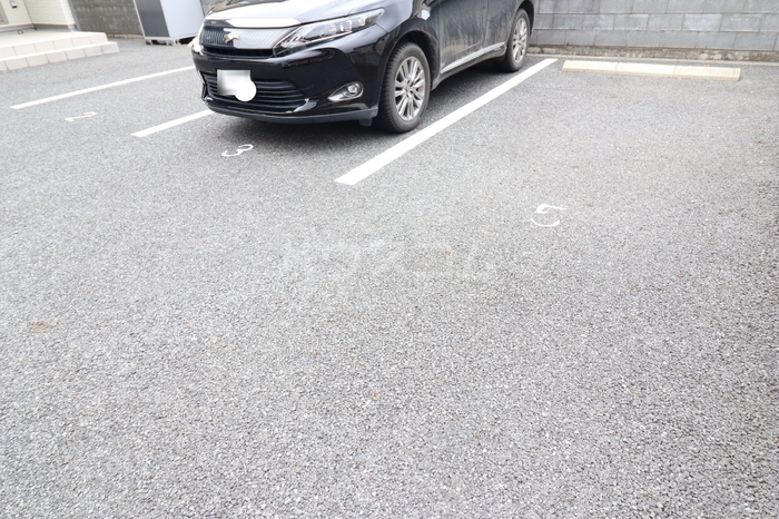 2/2 駐車場