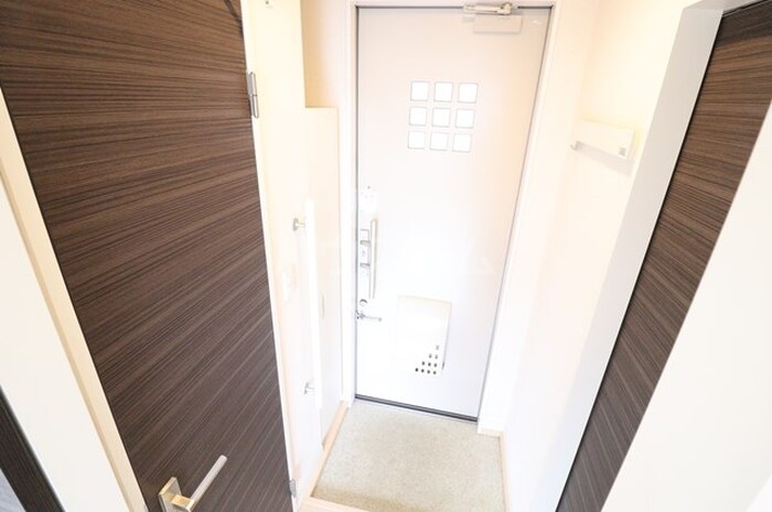 6/25 玄関