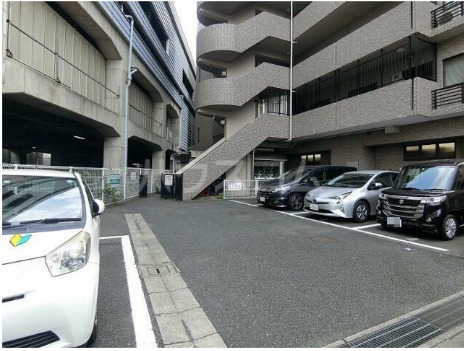11/20 駐車場