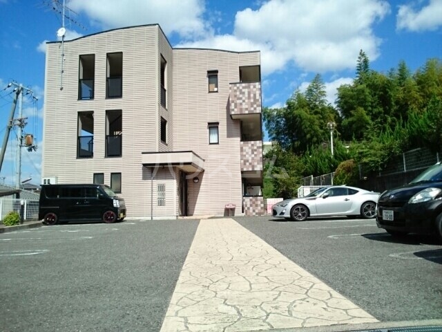 3/5 駐車場