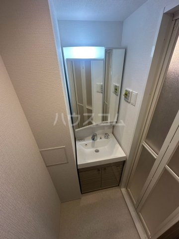 13/30 洗面