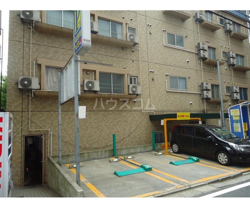 10/13 駐車場