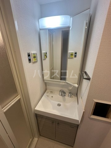 14/30 洗面