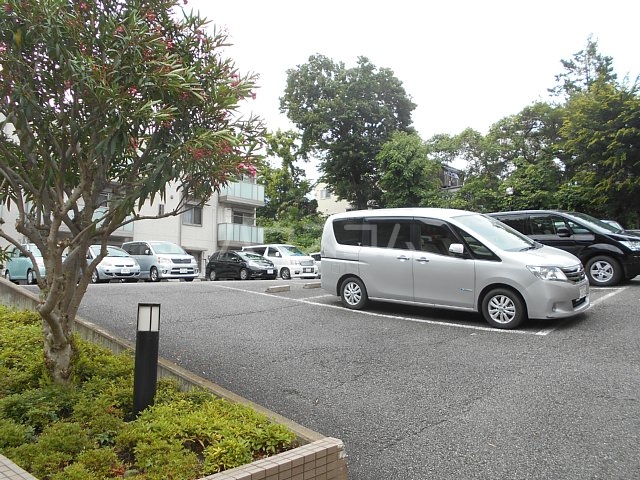 21/30 駐車場