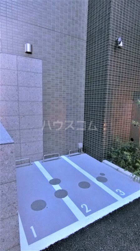 14/22 駐車場