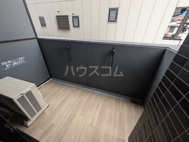 18/30 バルコニー