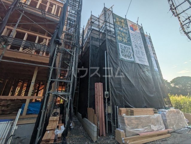 13/16 エントランス