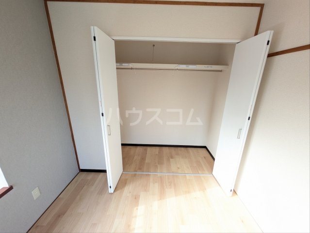 13/30 収納