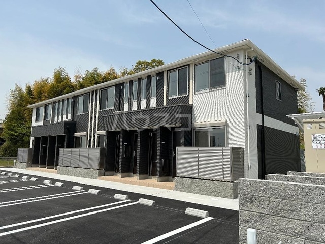 23/30 駐車場