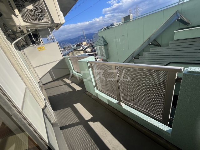 21/30 バルコニー