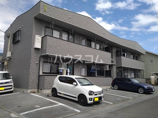 16/21 エントランス