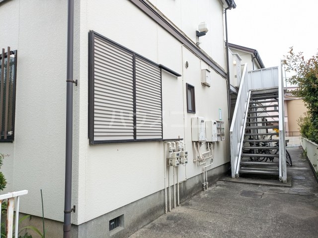 18/25 エントランス