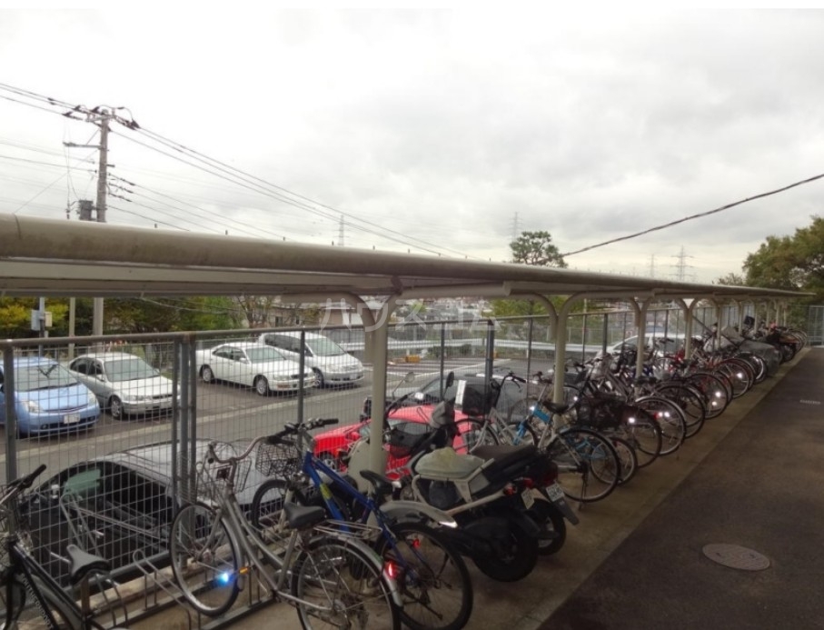 16/19 駐車場