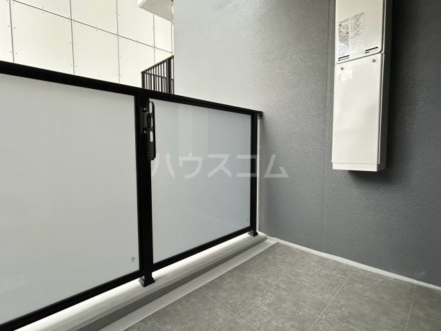 21/30 バルコニー