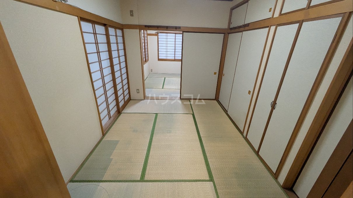 寝室