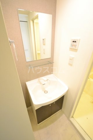 17/30 洗面
