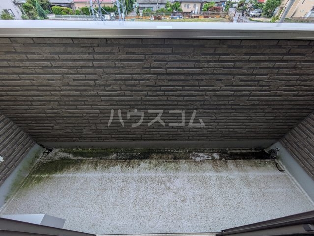 13/19 バルコニー