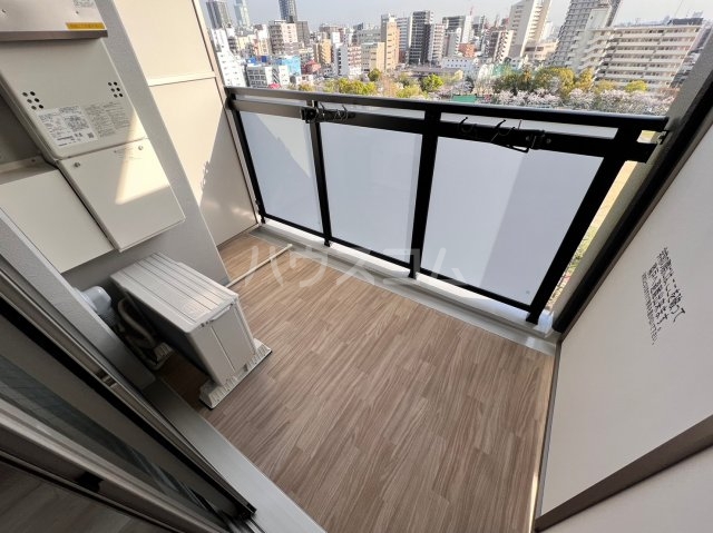 20/30 バルコニー