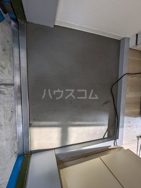 7/24 玄関