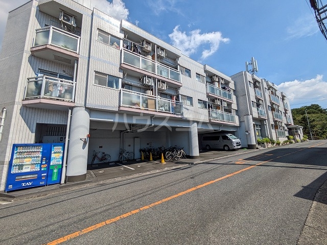 19/24 駐車場