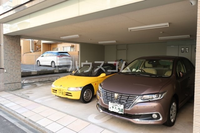 21/24 駐車場