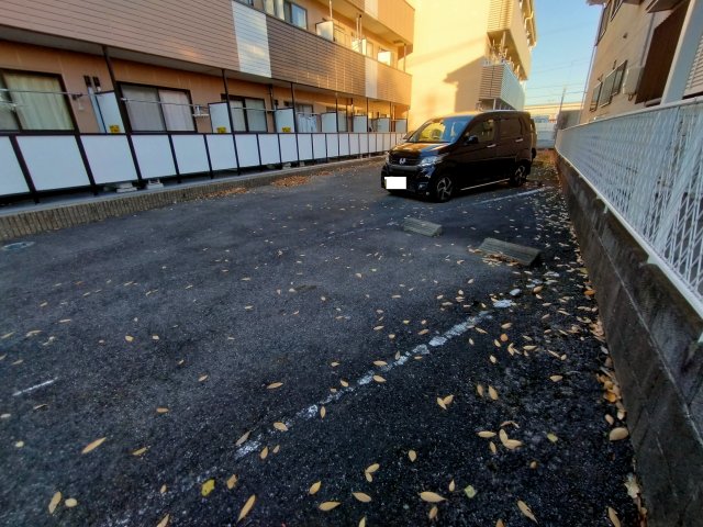 21/30 駐車場