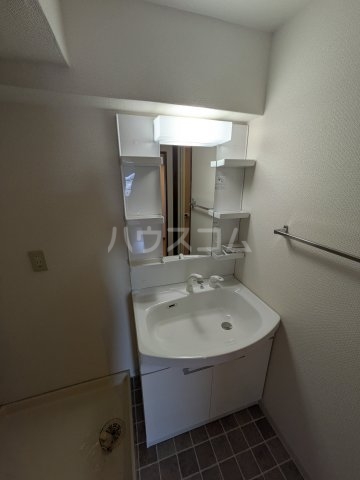 15/30 洗面