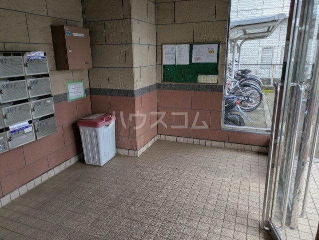 2/7 エントランス