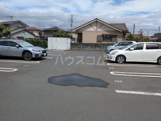 3/7 駐車場